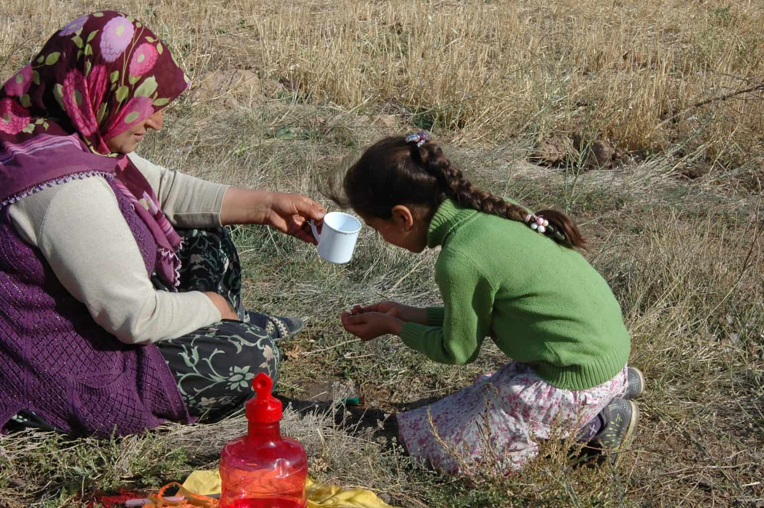 Ninety Refugee Families are Sponsored - Family-to-Family